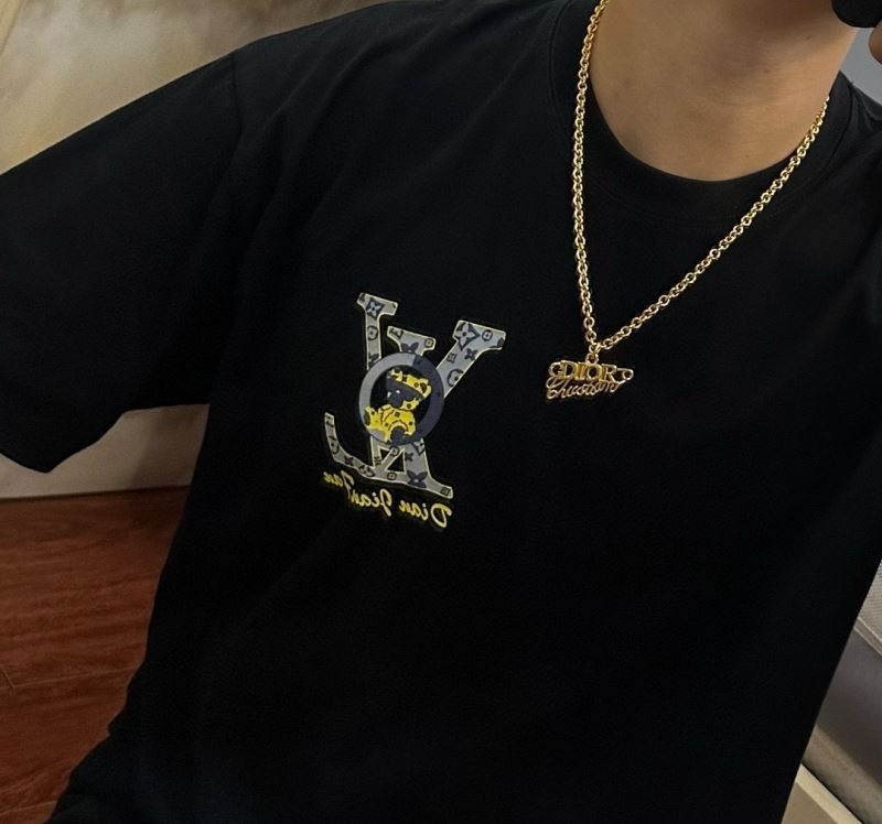 chr1st1an D10r necklaces